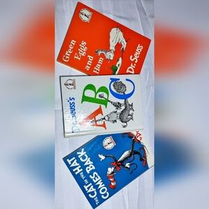 Dr. Seuss Colorful Book Trio - Red, Blue, White